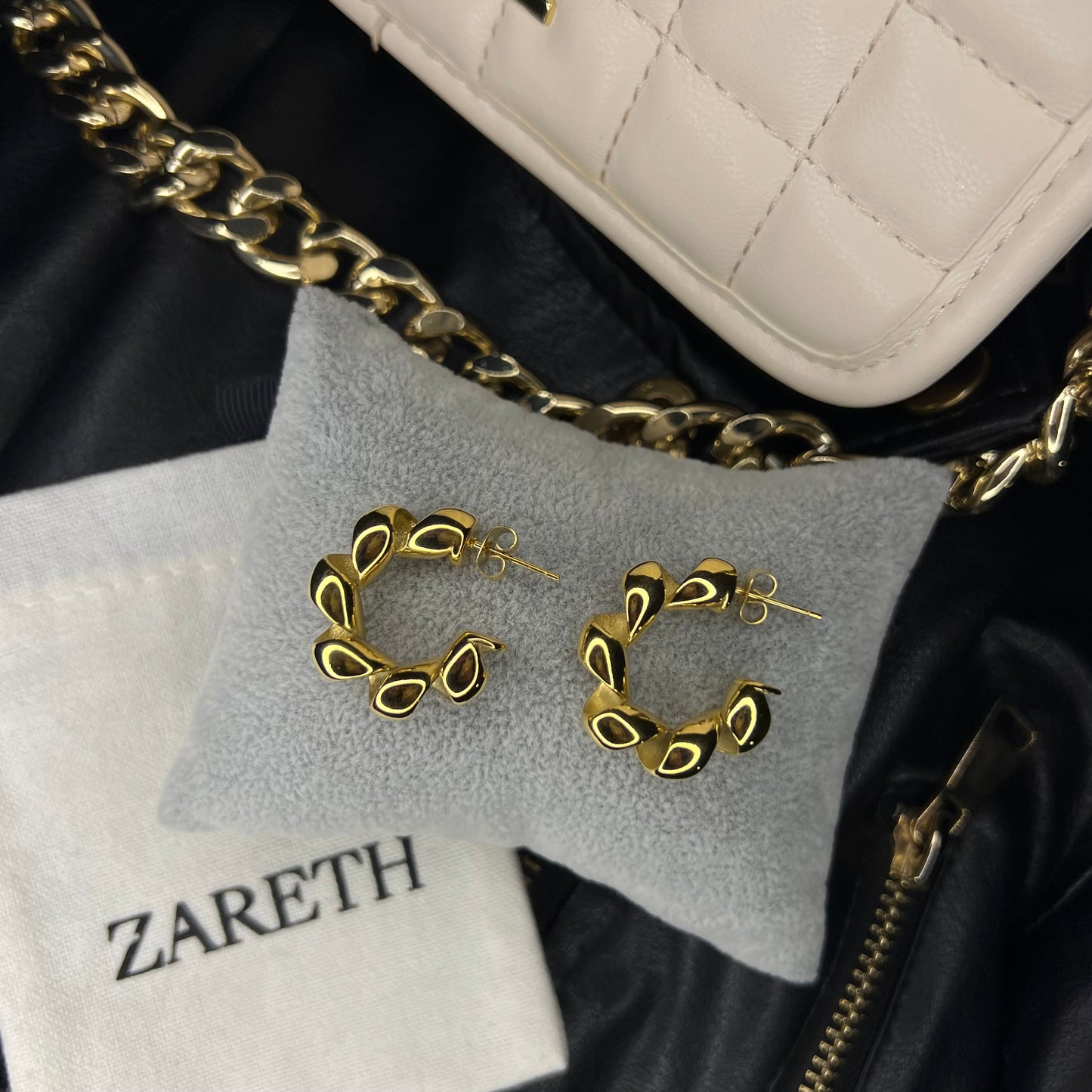 Pendientes Darcy