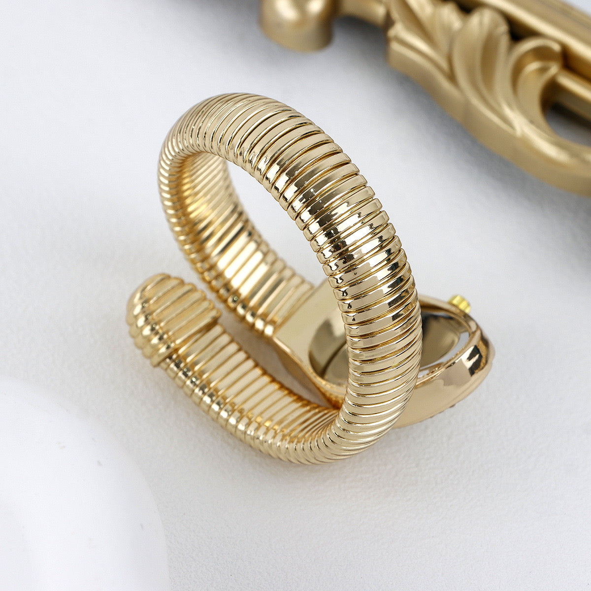 Reloj serpiente