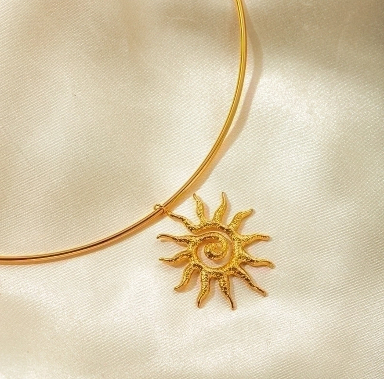 Collar Sun
