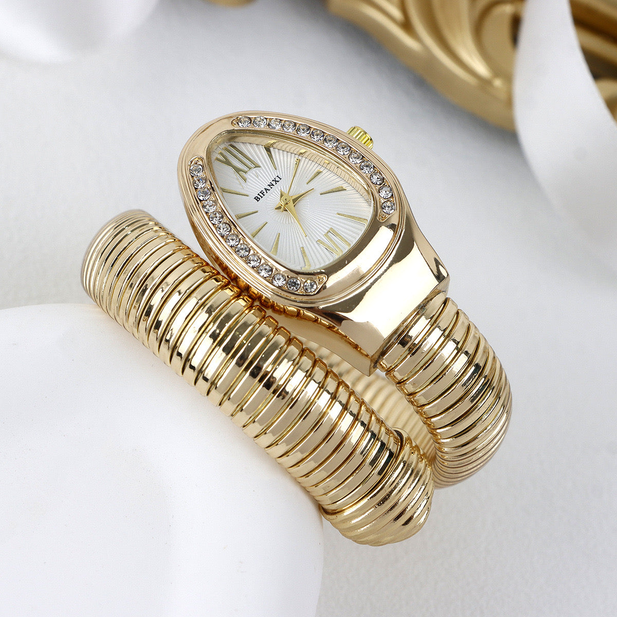 Reloj serpiente